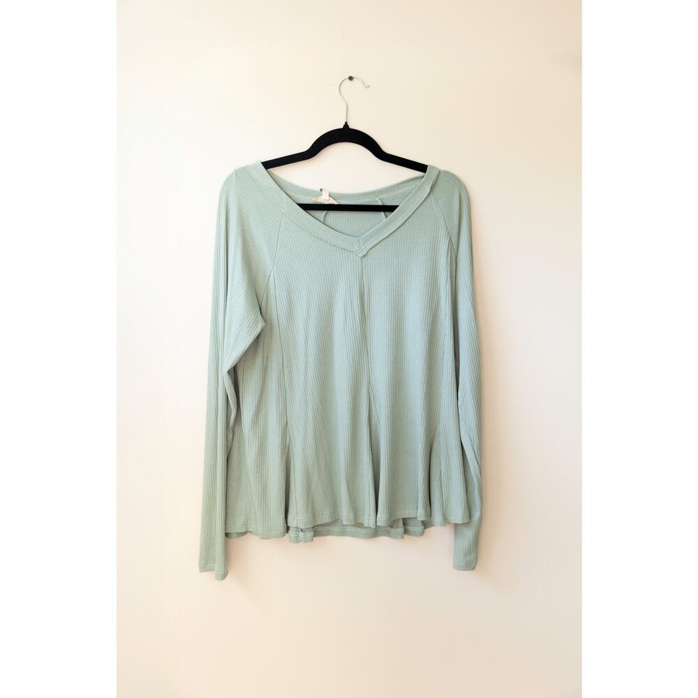 Easel Seafoam Green knit top